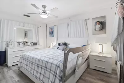 7551 Polk St, Hollywood, FL 33024 - Photo 18