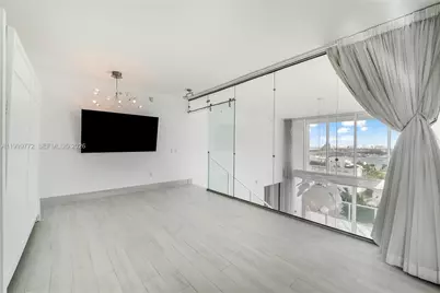 1040 Biscayne Blvd #1001, Miami, FL 33132 - Photo 18