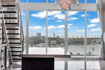 1040 Biscayne Blvd #1001, Miami, FL 33132 - Photo 6