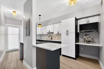 2500 Diana Dr #216, Hallandale Beach, FL 33009 - Photo 4