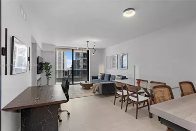 1000 Brickell Plz #2003, Miami, FL 33131 - Photo 20
