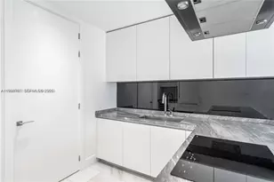 700 NE 26th Terrace, Miami, FL 33137 - Photo 28