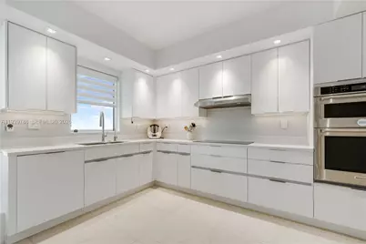 789 Crandon Blvd #1003, Key Biscayne, FL 33149 - Photo 4