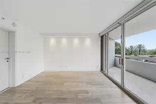 1627 Brickell Ave, Miami, FL 33129 - Photo 22