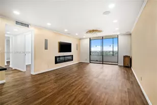 600 Three Islands Boulevard, Hallandale Beach, FL 33009 - Photo 8