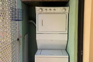 2319 W 60th St, Hialeah, FL 33016 - Photo 6