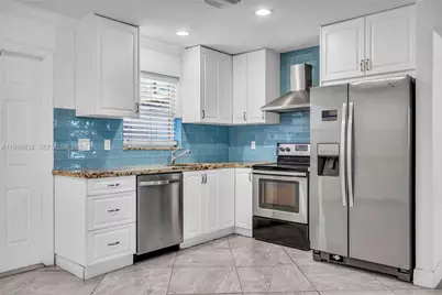 1722 Mayo St #103, Hollywood, FL 33020 - Photo 6
