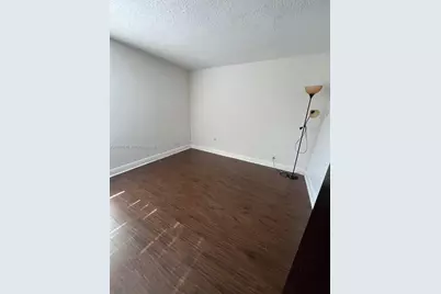 5231 Geneva Way #204, Doral, FL 33166 - Photo 14