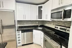 5231 Geneva Way, Doral, FL 33166 - Photo 16