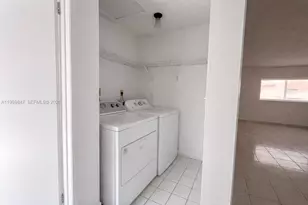 7891 W 29th Way, Hialeah, FL 33018 - Photo 8