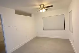 615 NE 3rd St, Hallandale Beach, FL 33009 - Photo 8