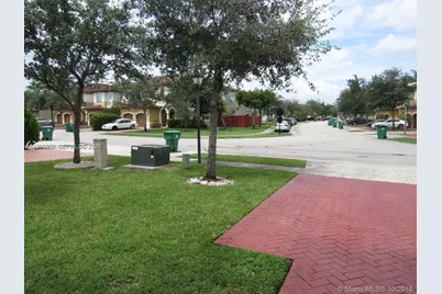 14030 SW 51st Ln, Miramar, FL 33027 - Photo 4