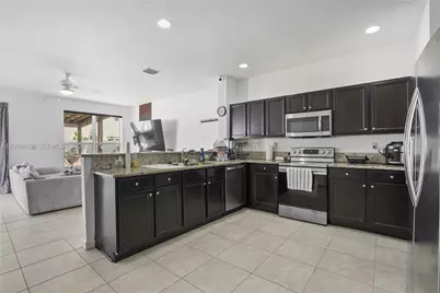 17081 SW 94th Way, Miami, FL 33196 - Photo 6