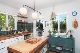 455 NE 111th St, Miami, FL 33161 - Photo 4