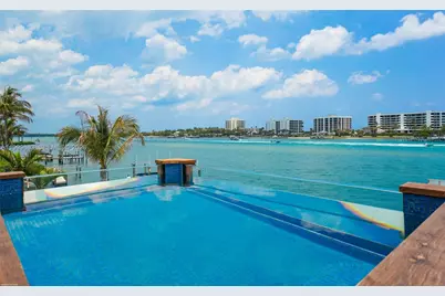 19709 Harbor Rd, Jupiter, FL 33469 - Photo 4