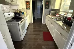 3120 Ave Q, Fort Pierce, FL 34947 - Photo 4