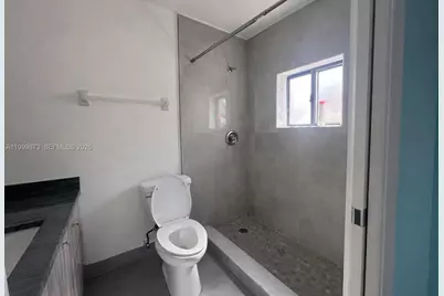 7952 W 29th Way #202, Hialeah, FL 33018 - Photo 10