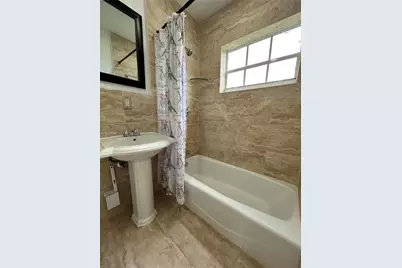 1081 NW 185th Dr #A, Miami Gardens, FL 33169 - Photo 8