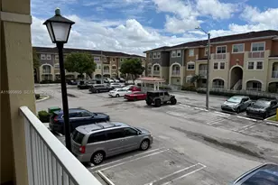 8800 NW 107 Ct, Doral, FL 33178 - Photo 10