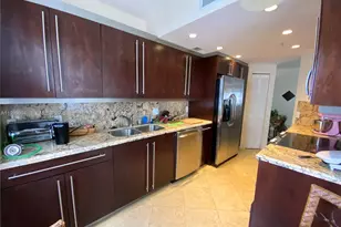 701 Brickell Key Blvd, Miami, FL 33131 - Photo 4