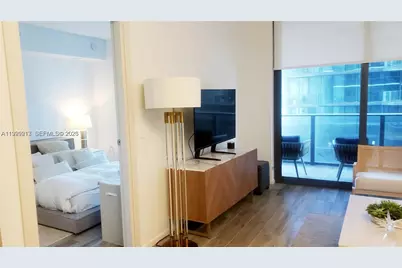 801 S Miami Ave #1008, Miami, FL 33130 - Photo 4