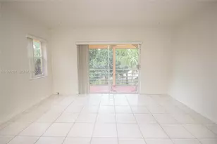 8900 NW 38th Dr, Coral Springs, FL 33065 - Photo 10