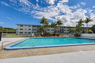 950 Hillcrest Dr, Hollywood, FL 33021 - Photo 32