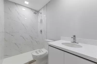 15685 SW 82nd Cir Ln #28, Miami, FL 33193 - Photo 6