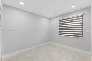 15685 SW 82nd Cir Ln, Miami, FL 33193 - Photo 6