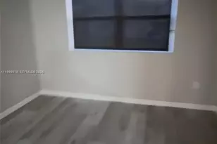 7100 NW 179th St, Hialeah, FL 33015 - Photo 4