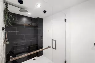 1915 Brickell Ave, Miami, FL 33129 - Photo 20