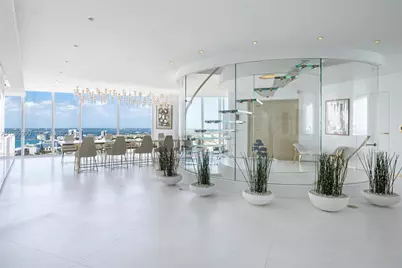 300 S Pointe Dr #PH-5, Miami Beach, FL 33139 - Photo 8