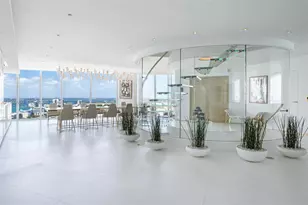 300 South Pointe Dr, Miami Beach, FL 33139 - Photo 8