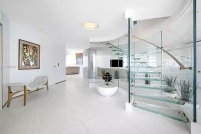 300 S Pointe Dr #PH-5, Miami Beach, FL 33139 - Photo 46