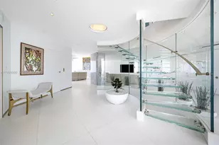 300 South Pointe Dr, Miami Beach, FL 33139 - Photo 46