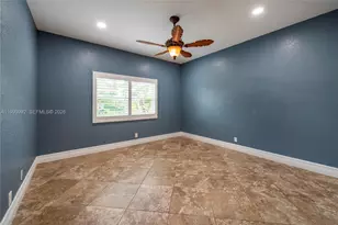 16751 Waters Edge Dr, Weston, FL 33326 - Photo 22