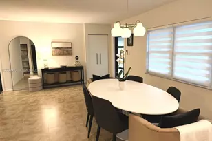 5704 SW 116th Ave, Cooper City, FL 33330 - Photo 8