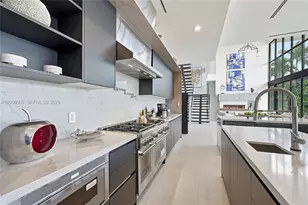 3300 NE 170th St, North Miami Beach, FL 33160 - Photo 18