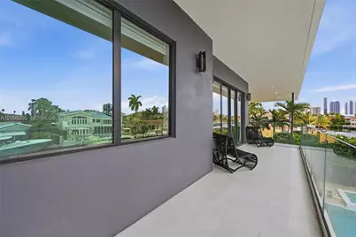 3300 NE 170th St, North Miami Beach, FL 33160 - Photo 46