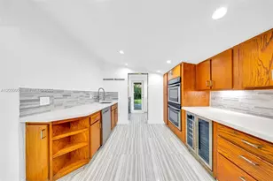 1104 NE 85th St, Miami, FL 33138 - Photo 18