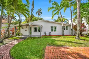 1104 NE 85th St, Miami, FL 33138 - Photo 4
