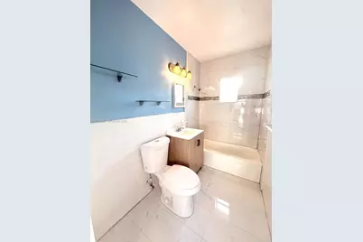 [Address not provided], Hallandale Beach, FL 33009 - Photo 8