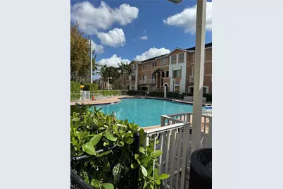7080 NW 177th St #201-13, Hialeah, FL 33015 - Photo 4