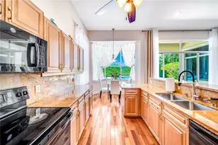 1241 S 13th Ave, Hollywood, FL 33019 - Photo 10