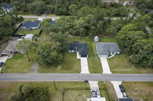 3749 Kilarney St, Fort Myers, FL 33905 - Photo 2
