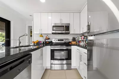 12860 SW 268th St, Homestead, FL 33032 - Photo 8