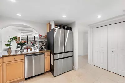 1915 Brickell Ave #C1612, Miami, FL 33129 - Photo 16