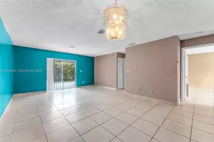 3868 SW 107th Ave, Miami, FL 33165 - Photo 8