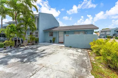 3868 SW 107th Ave #5-11, Miami, FL 33165 - Photo 2