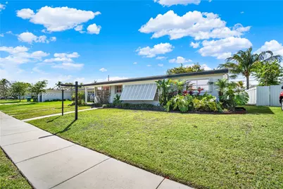 9401 Jamaica Dr, Cutler Bay, FL 33189 - Photo 4